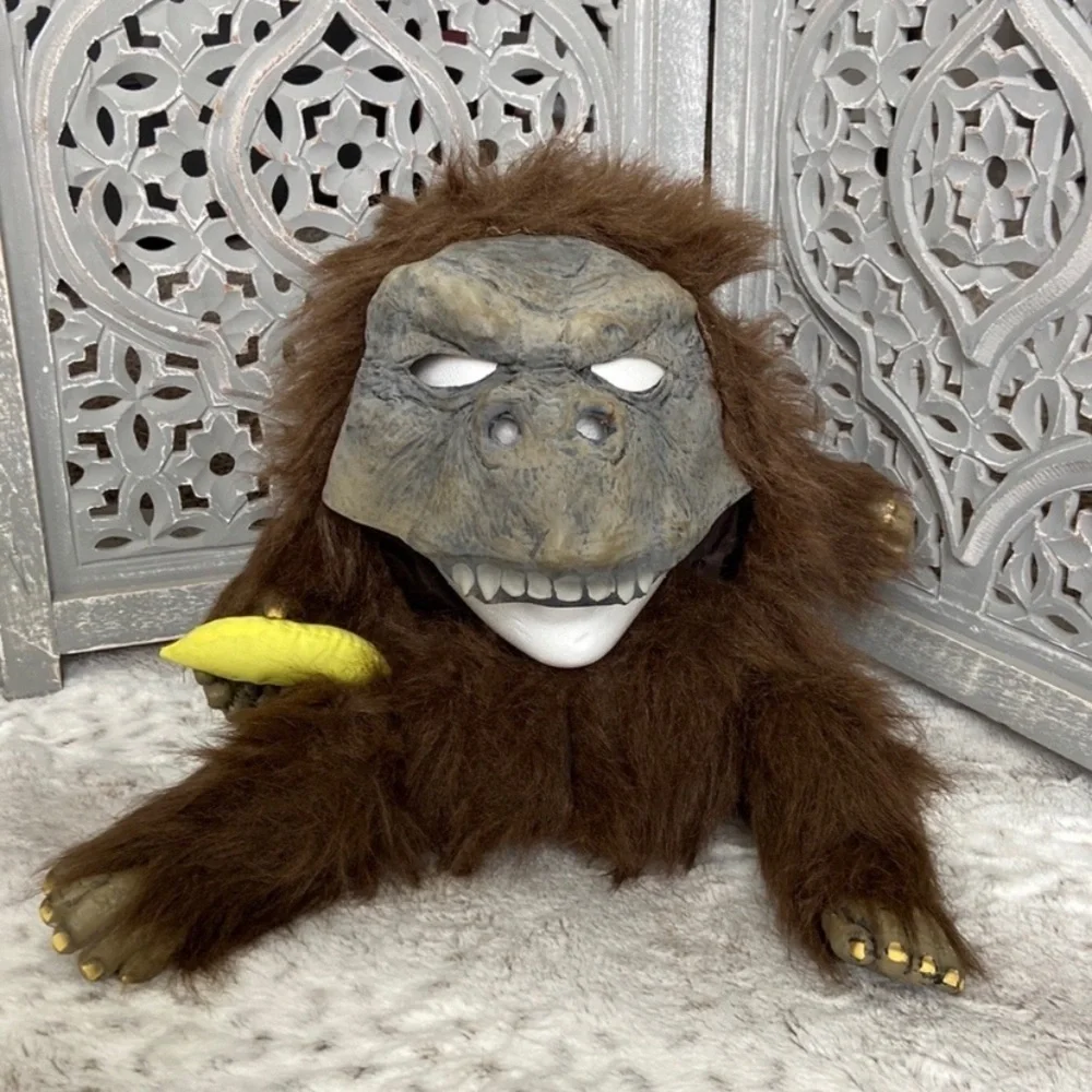 King Kong gorilla face mask faux fur banana Halloween costume trick or treat